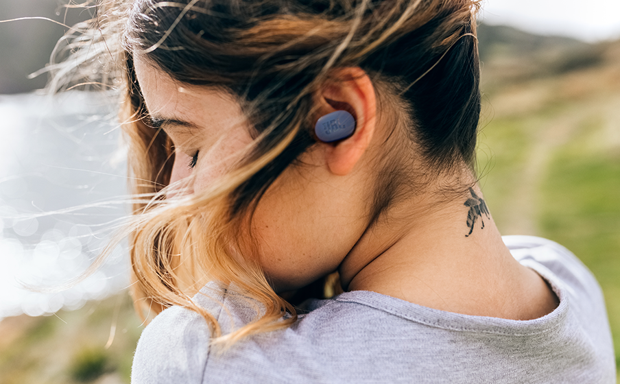 Jbl in ear noise cancelling online